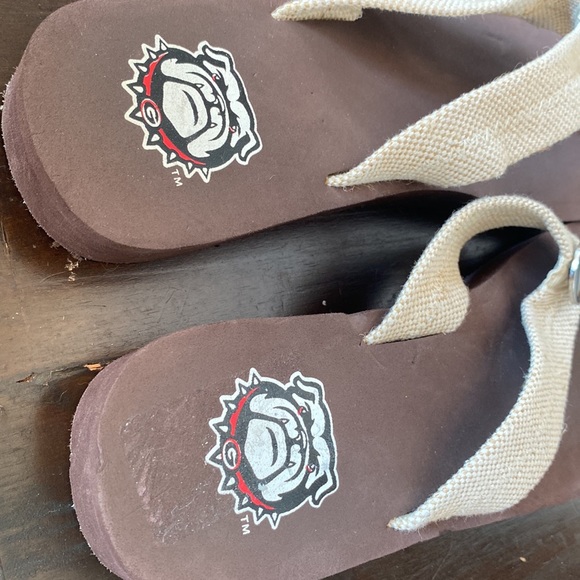 UGA Flip Flops - Picture 3 of 6